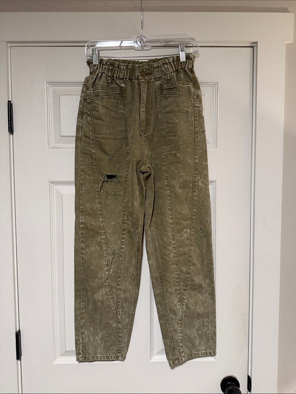 easel Olive Green Pants with Distressed Detail